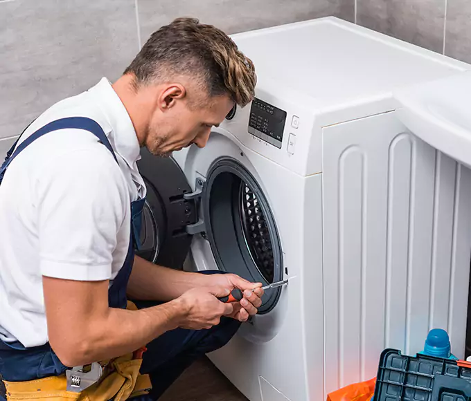 Why Waltham Laundry Operators Pick Waltham Appliance Pro for Every Dryer Failure?