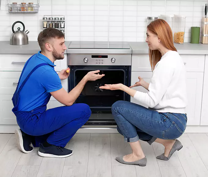 Why Waltham Kitchens Trust on Waltham Appliance Pro for Every Oven Fix?